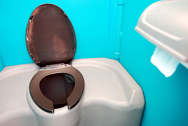 Portable bathroom rental in Elwood, KS